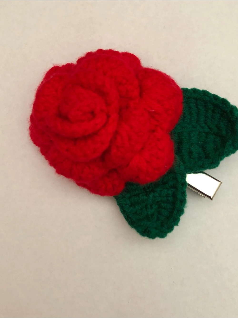 Crochet Red Rose hair clip
SKU472